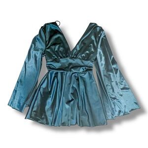 Brand New Women’s Elegant Teal Satin Dress
